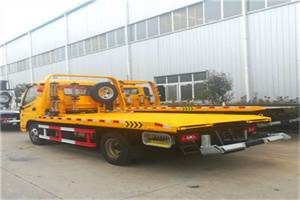 细河区附近拖车救援搭电